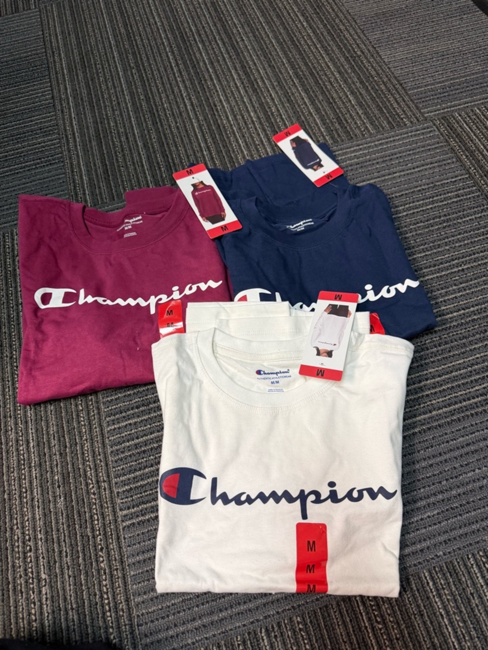 Champion Women‘s Logo Tee - White, Navy, Burgundy